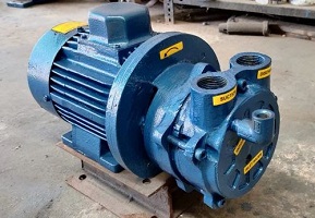 water vacuum pump زنجیر - A water vacuum pump with a chain mechanism ("پمپ خلاء آب با زنجیر") might refer to a specific type of pump system